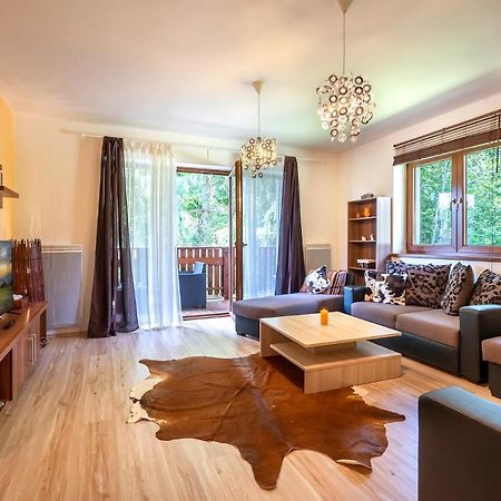 Apartment Emilka Tale-Wellness 5 Min-Balcony-Hiking-View Horna Lehota Bagian luar foto